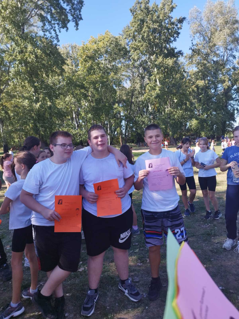 IMG-517e2fb9bc4dfe464636600bde4e210f-V.jpg IMG-517e2fb9bc4dfe464636600bde4e210f-V.jpg